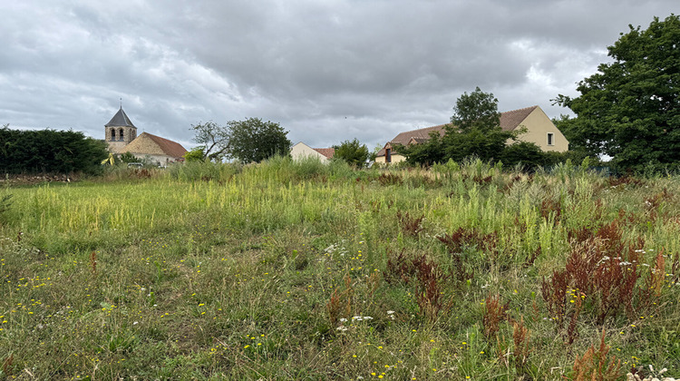 Ma-Cabane - Vente Terrain BAZOCHES-SUR-GUYONNE, 1685 m²