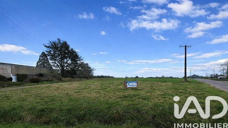 Ma-Cabane - Vente Terrain Bazoches-sur-le-Betz, 2520 m²