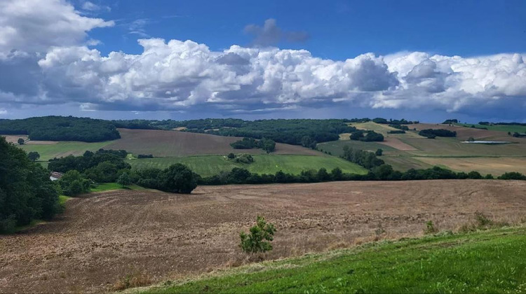 Ma-Cabane - Vente Terrain BEAUMONT DE LOMAGNE, 220000 m²