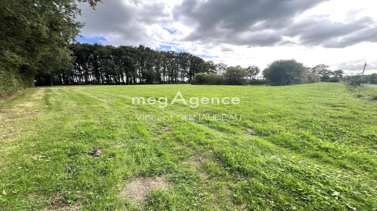 Ma-Cabane - Vente Terrain BEGROLLES EN MAUGES, 12539 m²