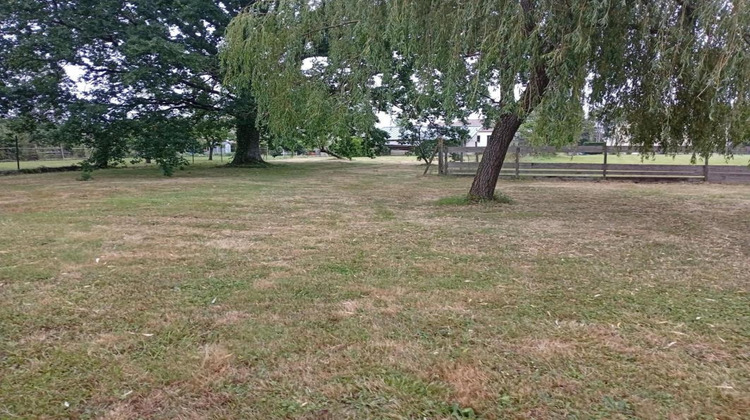 Ma-Cabane - Vente Terrain BELLERIVE SUR ALLIER, 1150 m²