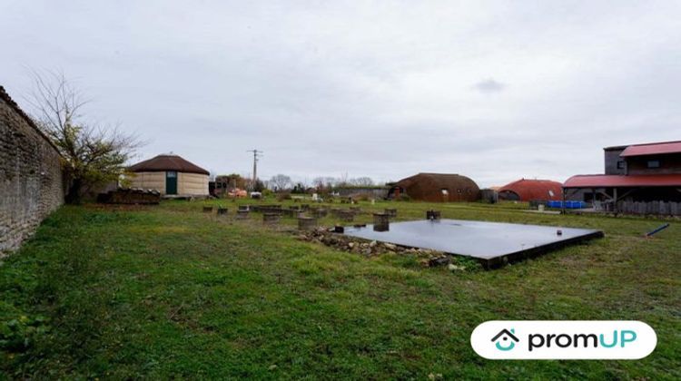 Ma-Cabane - Vente Terrain Bernay-Saint-Martin, 566 m²