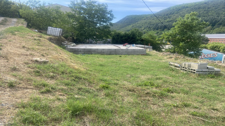 Ma-Cabane - Vente Terrain BESSEGES, 0 m²