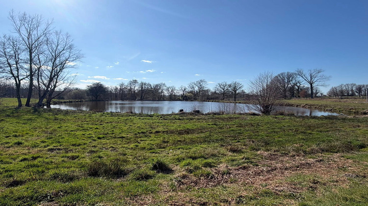 Ma-Cabane - Vente Terrain BESSINES-SUR-GARTEMPE, 12710 m²