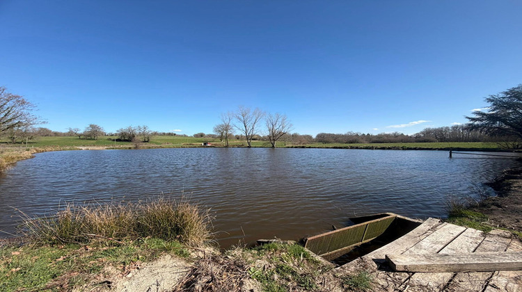 Ma-Cabane - Vente Terrain BESSINES-SUR-GARTEMPE, 12710 m²