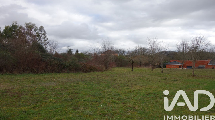 Ma-Cabane - Vente Terrain Bon-Encontre, 1501 m²