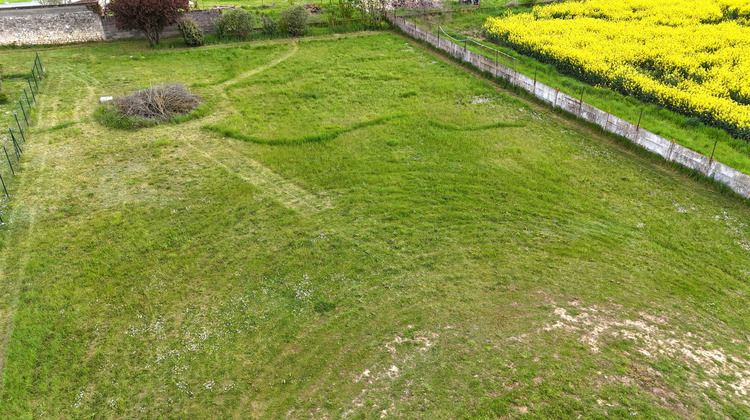 Ma-Cabane - Vente Terrain Bonnes, 1300 m²