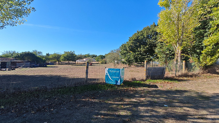 Ma-Cabane - Vente Terrain BORDS, 600 m²