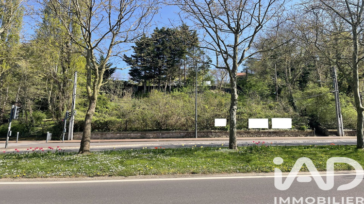 Ma-Cabane - Vente Terrain Bougival, 703 m²