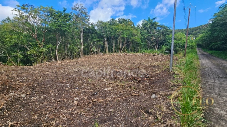 Ma-Cabane - Vente Terrain BOUILLANTE, 2072 m²