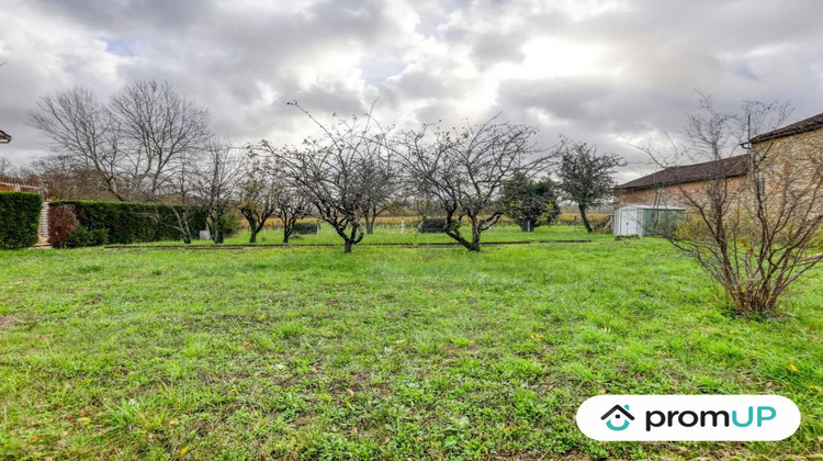 Ma-Cabane - Vente Terrain Boutiers-Saint-Trojan, 834 m²