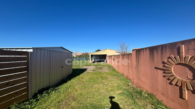 Ma-Cabane - Vente Terrain BREM SUR MER, 340 m²