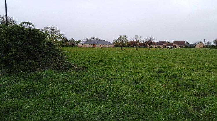 Ma-Cabane - Vente Terrain BRETEUIL, 1800 m²