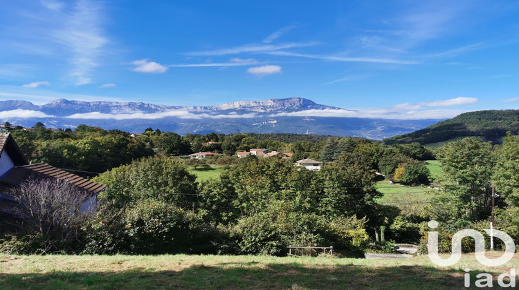 Ma-Cabane - Vente Terrain Brié-Et-Angonnes, 900 m²