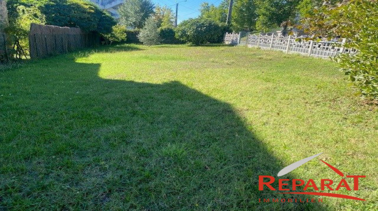 Ma-Cabane - Vente Terrain Brive-la-Gaillarde, 327 m²