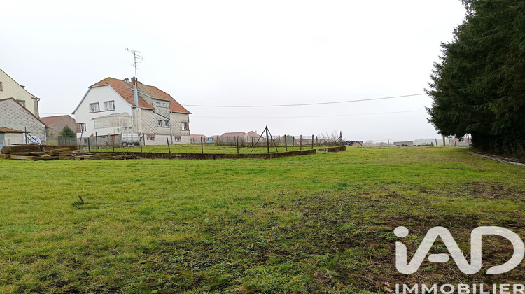Ma-Cabane - Vente Terrain Bust, 1581 m²