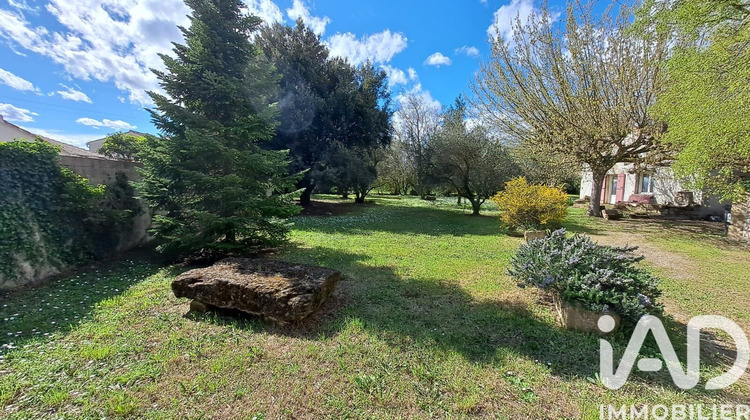 Ma-Cabane - Vente Terrain Camaret-sur-Aigues, 720 m²