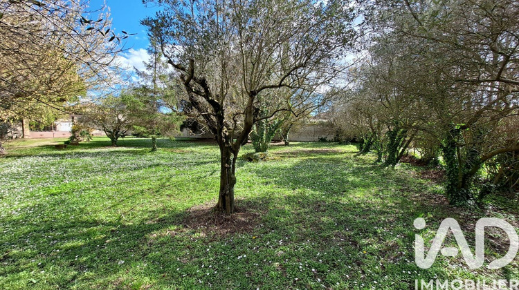 Ma-Cabane - Vente Terrain Camaret-sur-Aigues, 720 m²