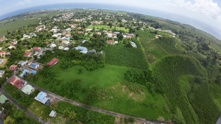 Ma-Cabane - Vente Terrain CAPESTERRE BELLE EAU, 14127 m²