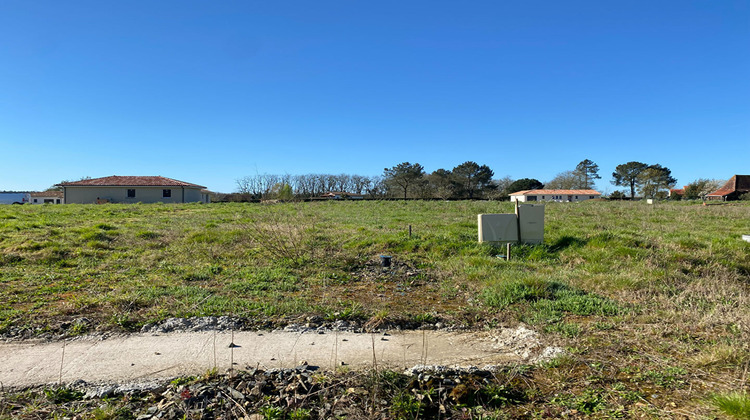 Ma-Cabane - Vente Terrain CARCARES-SAINTE-CROIX, 800 m²