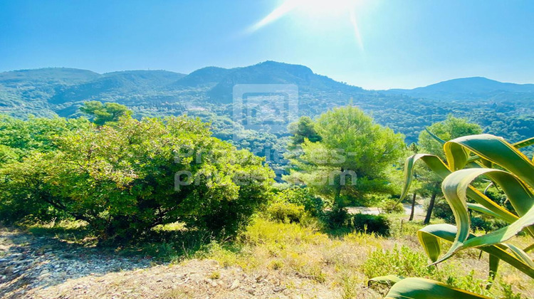 Ma-Cabane - Vente Terrain CASTAGNIERS, 1400 m²