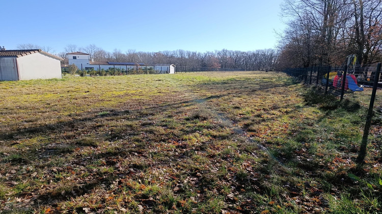 Ma-Cabane - Vente Terrain Castelnau-d'Estretefonds, 1677 m²