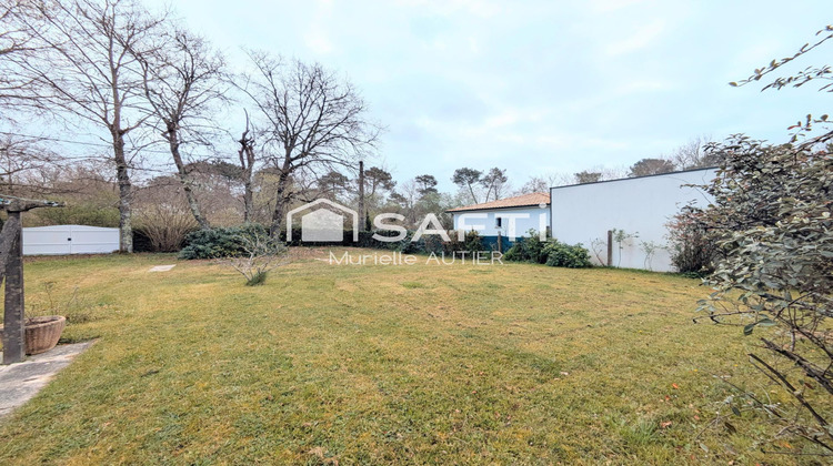 Ma-Cabane - Vente Terrain Castelnau-de-Medoc, 330 m²
