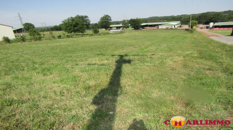 Ma-Cabane - Vente Terrain Chabanais, 1547 m²