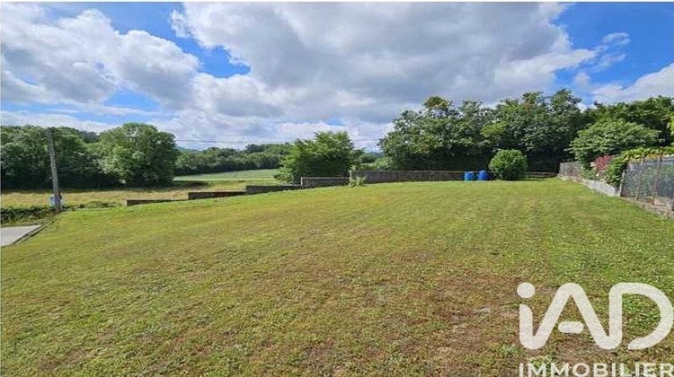 Ma-Cabane - Vente Terrain Châbons, 547 m²