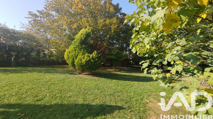 Ma-Cabane - Vente Terrain Challes-les-Eaux, 700 m²