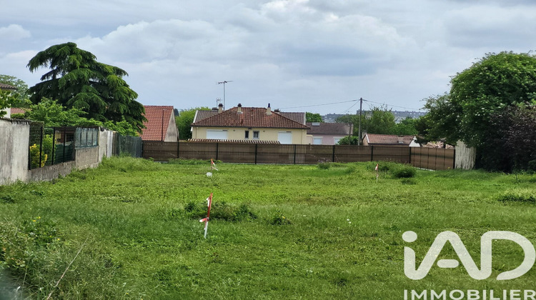 Ma-Cabane - Vente Terrain Châlons-en-Champagne, 581 m²