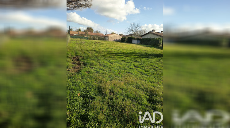 Ma-Cabane - Vente Terrain Chamadelle, 1279 m²