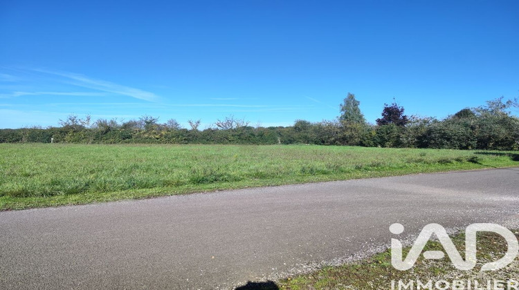 Ma-Cabane - Vente Terrain Champagné-le-Sec, 1531 m²