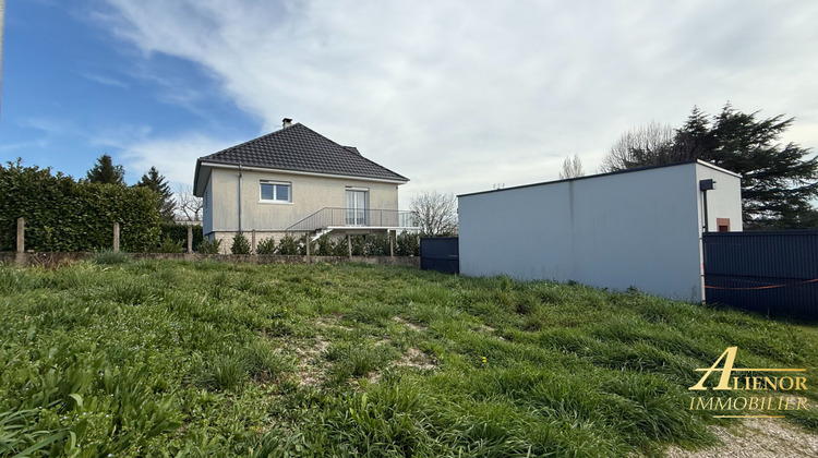 Ma-Cabane - Vente Terrain CHAMPCEVINEL, 265 m²