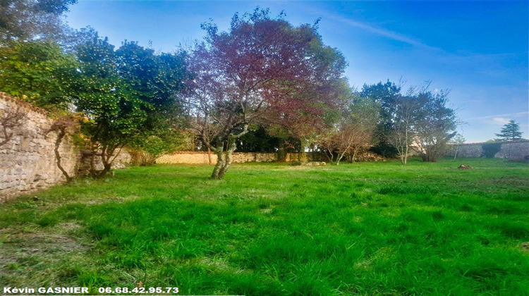 Ma-Cabane - Vente Terrain CHAMPNIERS, 2122 m²