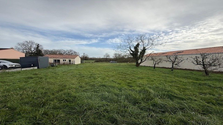 Ma-Cabane - Vente Terrain Chantonnay, 653 m²