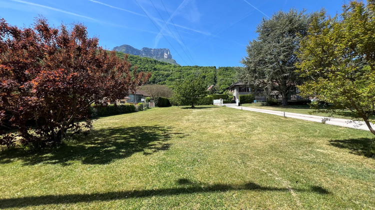 Ma-Cabane - Vente Terrain CHAPAREILLAN, 730 m²