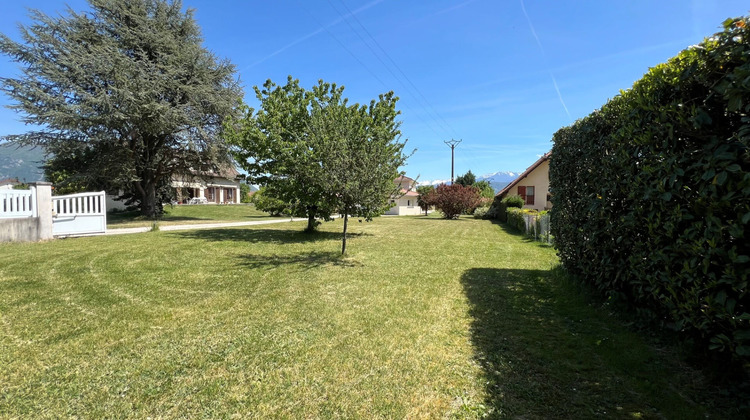 Ma-Cabane - Vente Terrain CHAPAREILLAN, 730 m²