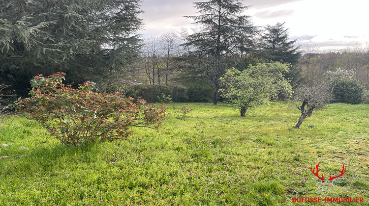 Ma-Cabane - Vente Terrain CHARBONNIERES-LES-BAINS, 1500 m²