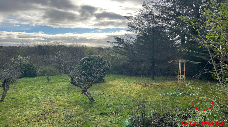 Ma-Cabane - Vente Terrain CHARBONNIERES-LES-BAINS, 1500 m²