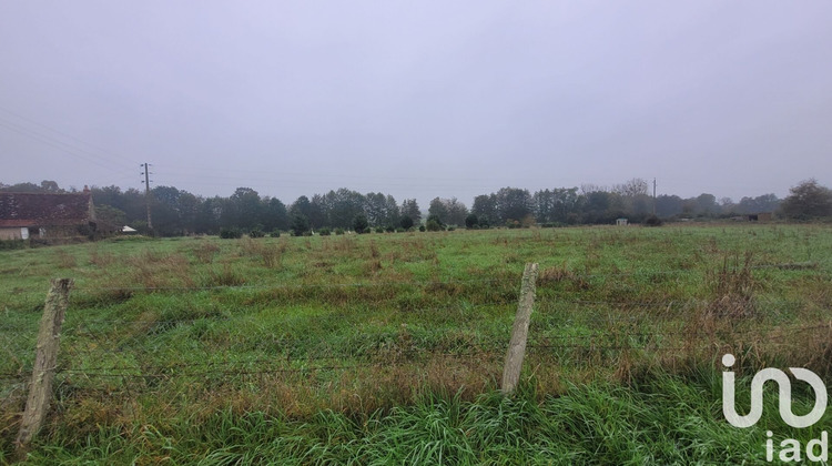 Ma-Cabane - Vente Terrain Charenton-du-Cher, 1879 m²