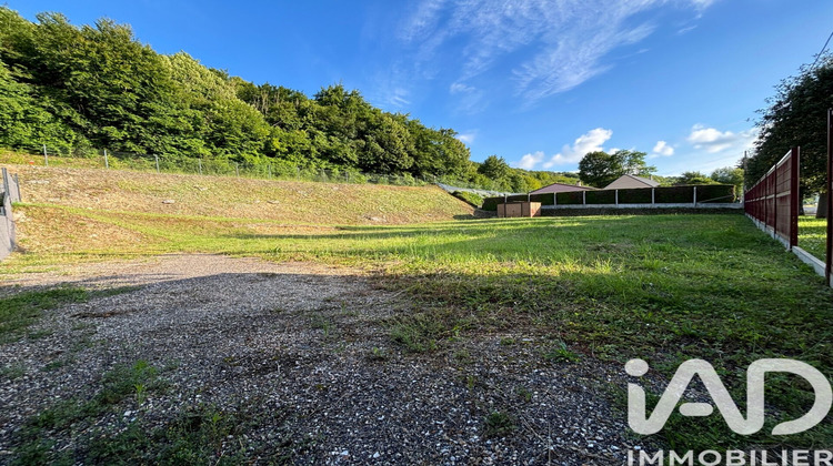 Ma-Cabane - Vente Terrain Charleval, 887 m²