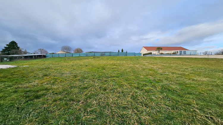 Ma-Cabane - Vente Terrain Charmeil, 1251 m²