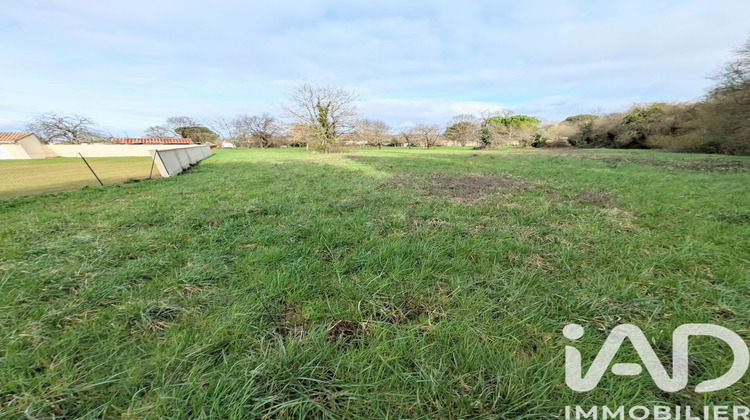 Ma-Cabane - Vente Terrain Chassors, 3164 m²