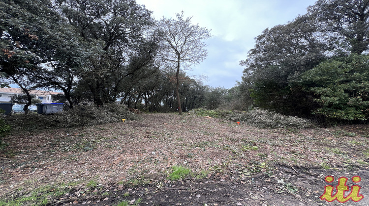 Ma-Cabane - Vente Terrain Château d'Olonne, 707 m²