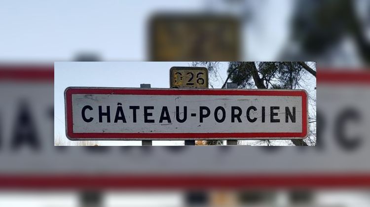 Ma-Cabane - Vente Terrain CHATEAU PORCIEN, 1950 m²