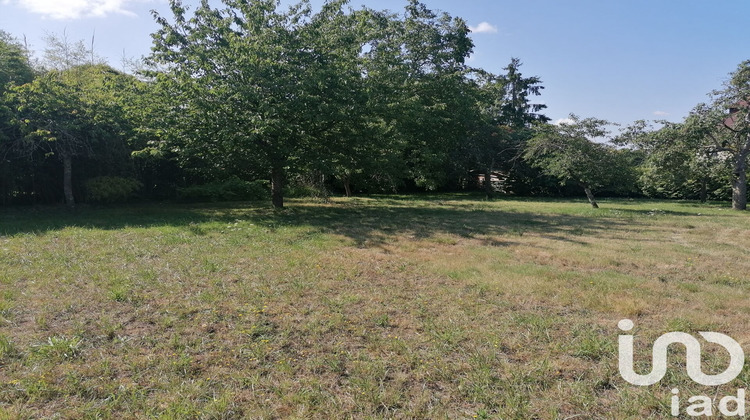 Ma-Cabane - Vente Terrain Château-Renault, 1647 m²