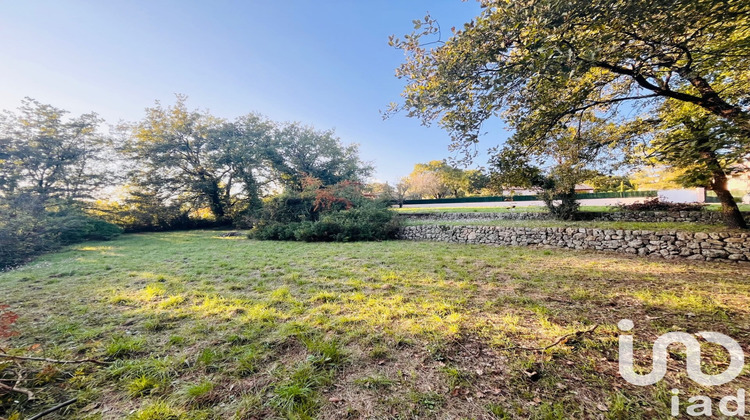 Ma-Cabane - Vente Terrain Châteauneuf-Grasse, 3800 m²