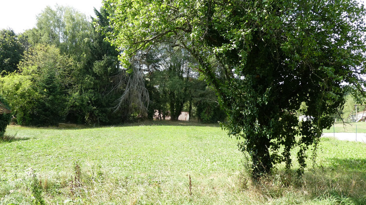 Ma-Cabane - Vente Terrain Châteauneuf-la-Forêt, 1555 m²