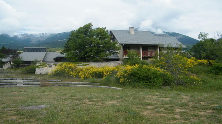 Ma-Cabane - Vente Terrain CHATEAUROUX LES ALPES, 60323 m²